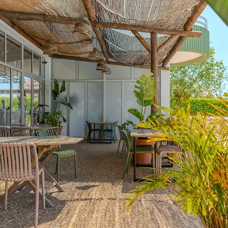Apartament Com 3 Quartos Em Frente A