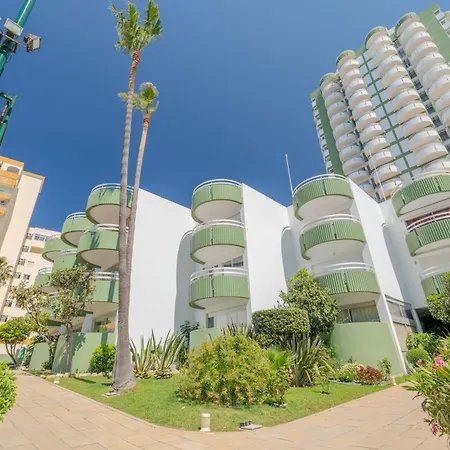 Appartamento Com 3 Quartos Em Frente A *